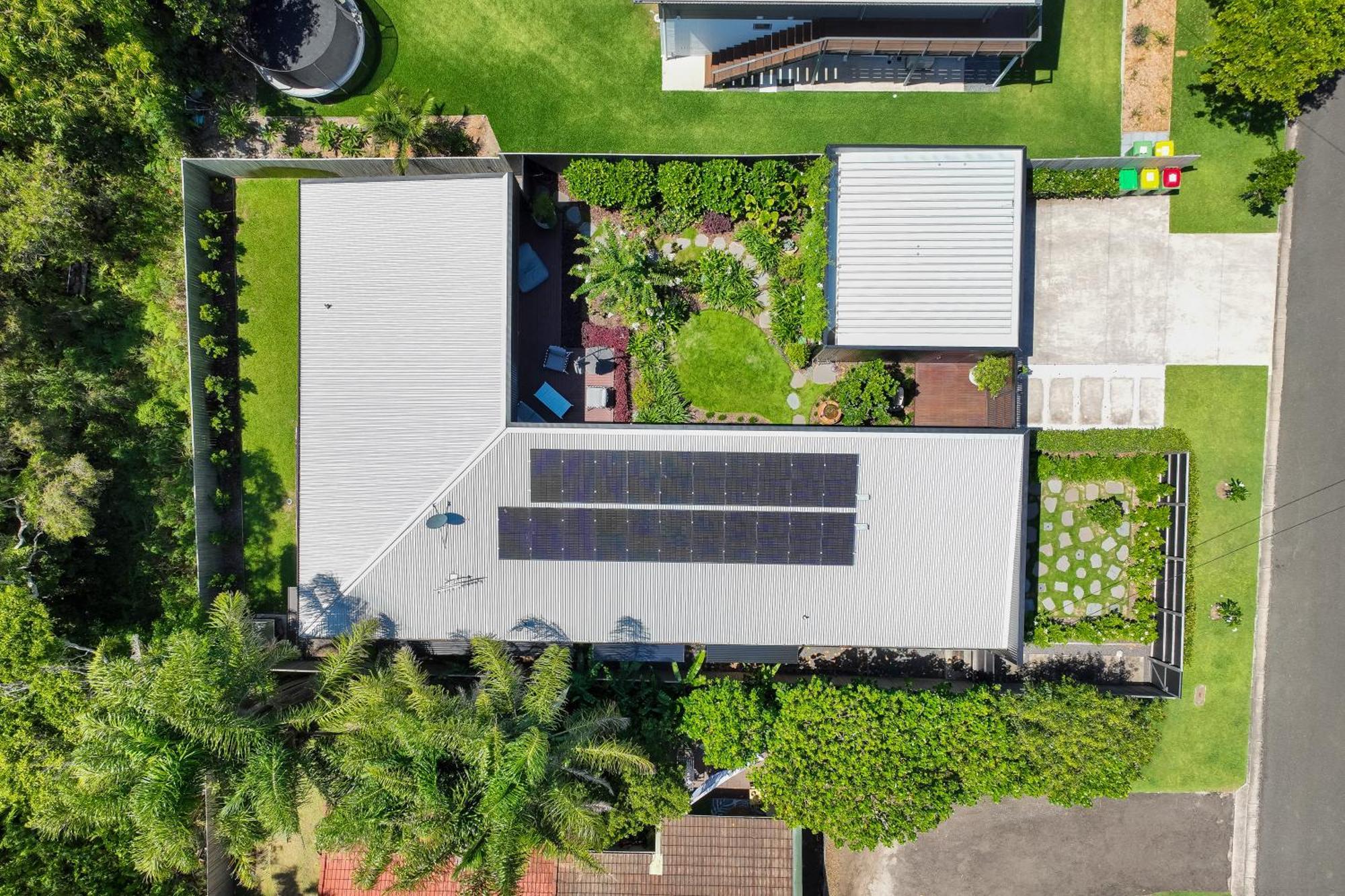 Stylish Near Noosa & Peregian, Walk To Holiday home